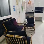 Casa Guaruja Esquina Com Beira Mar Com Piscina Grande Na Enseada Pe Na Areia 50 Metros